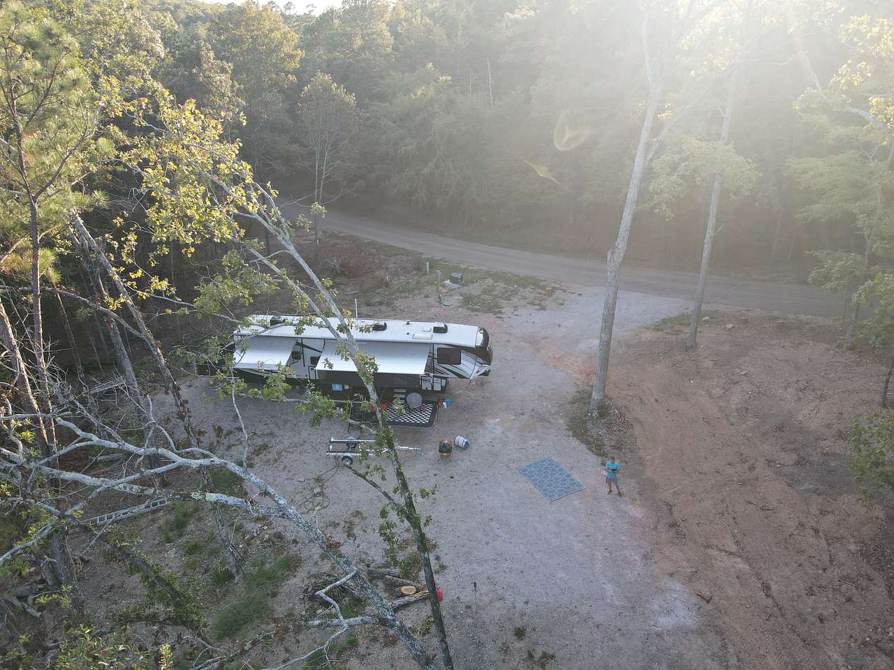 Rainbows End RV On Lake Hamilton