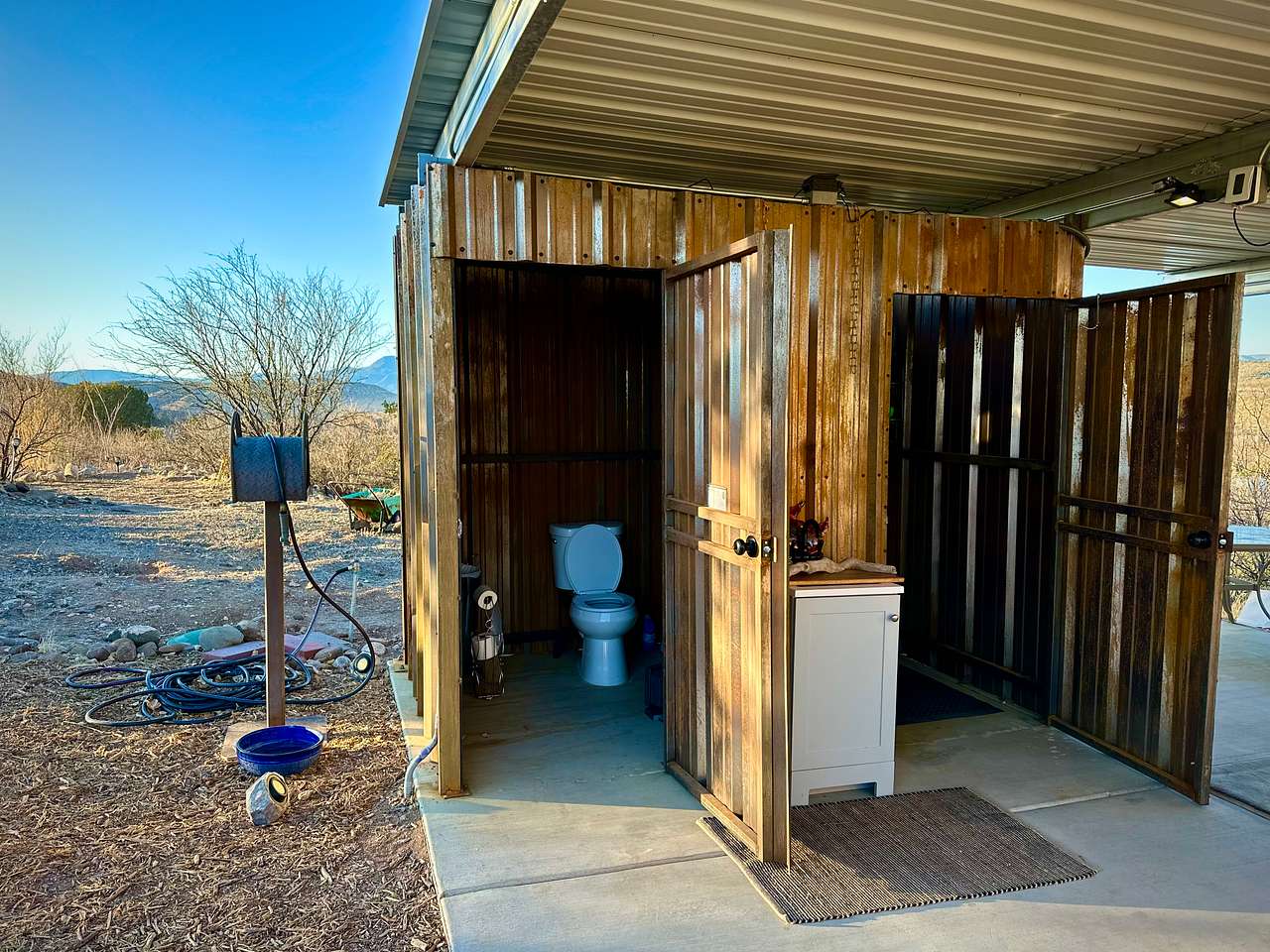 Sacred Springs-Private creek access