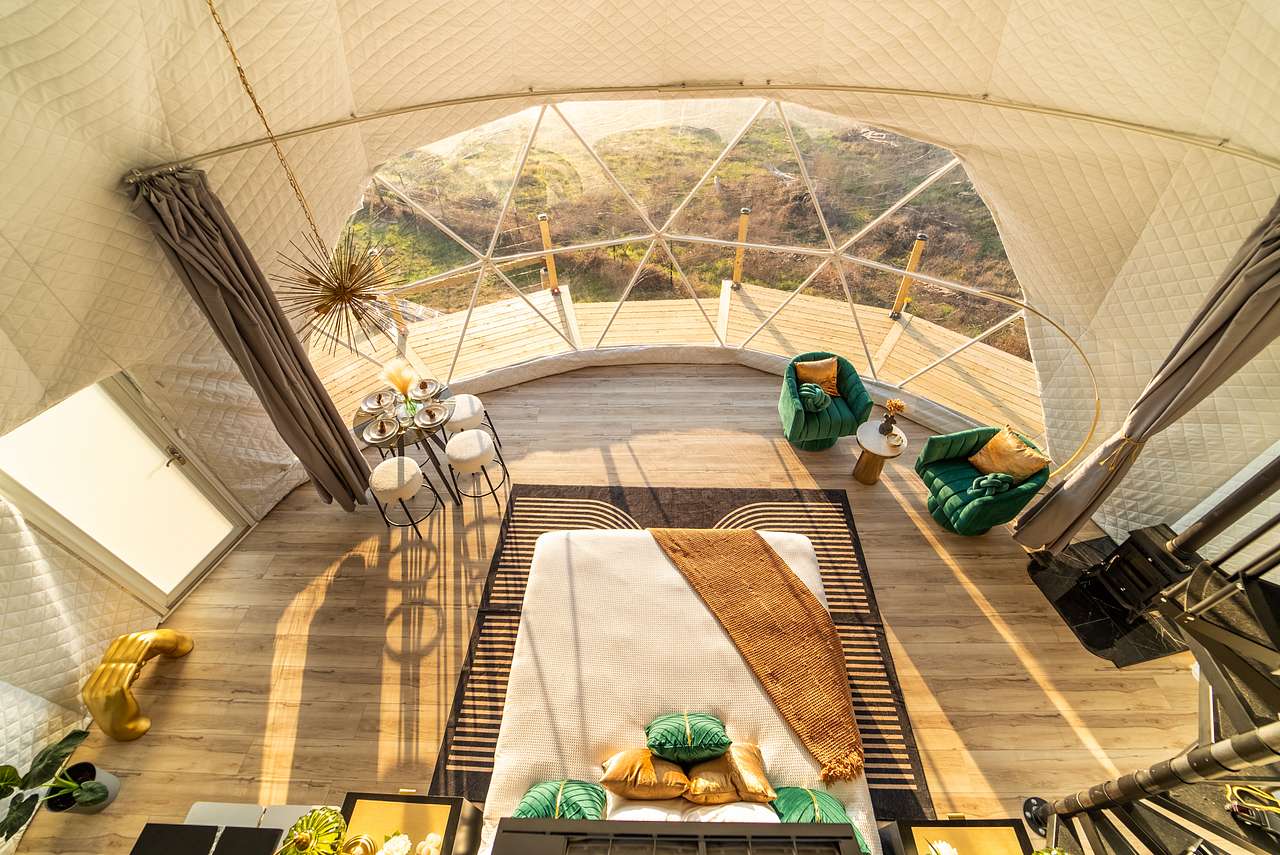 Stunning Dome Retreat w/Hot Tub