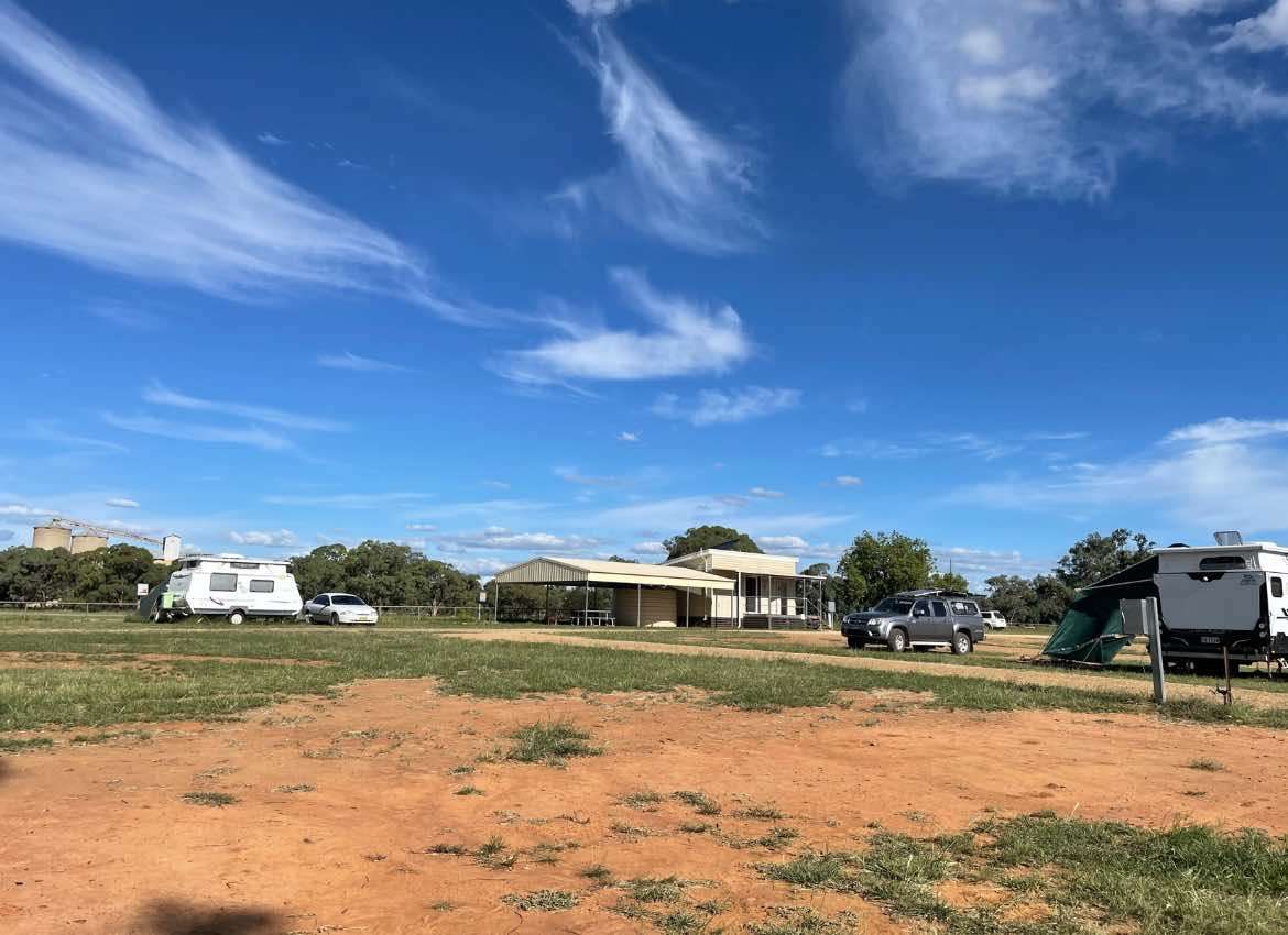 Yeoval Showground