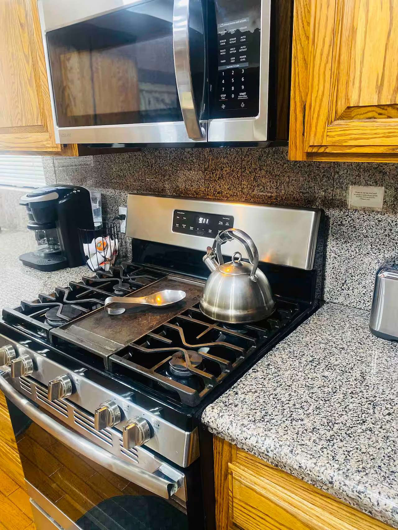 4bd/3ba Home Away Home-Sleeps 10