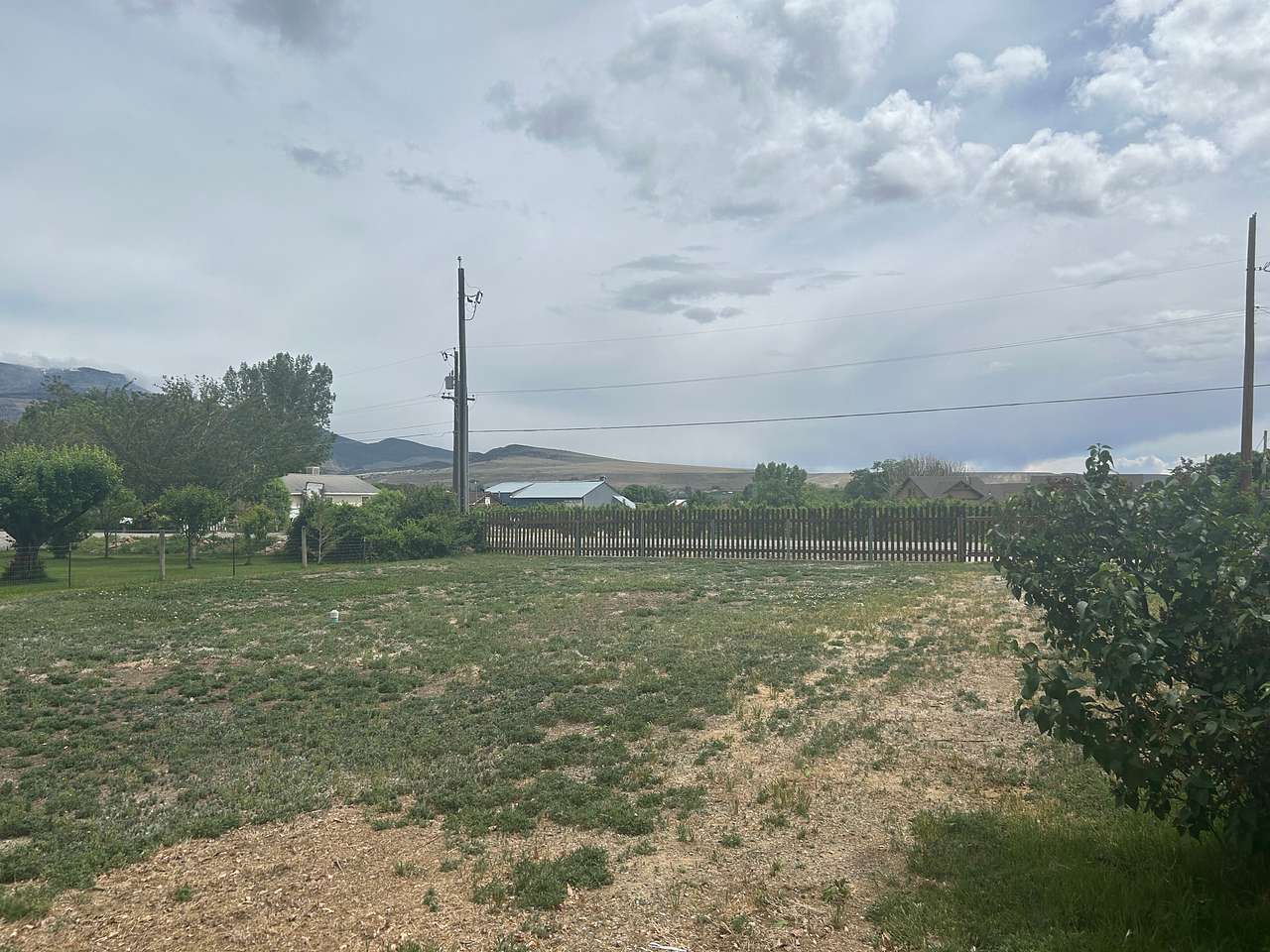 Palisade Field (Private)