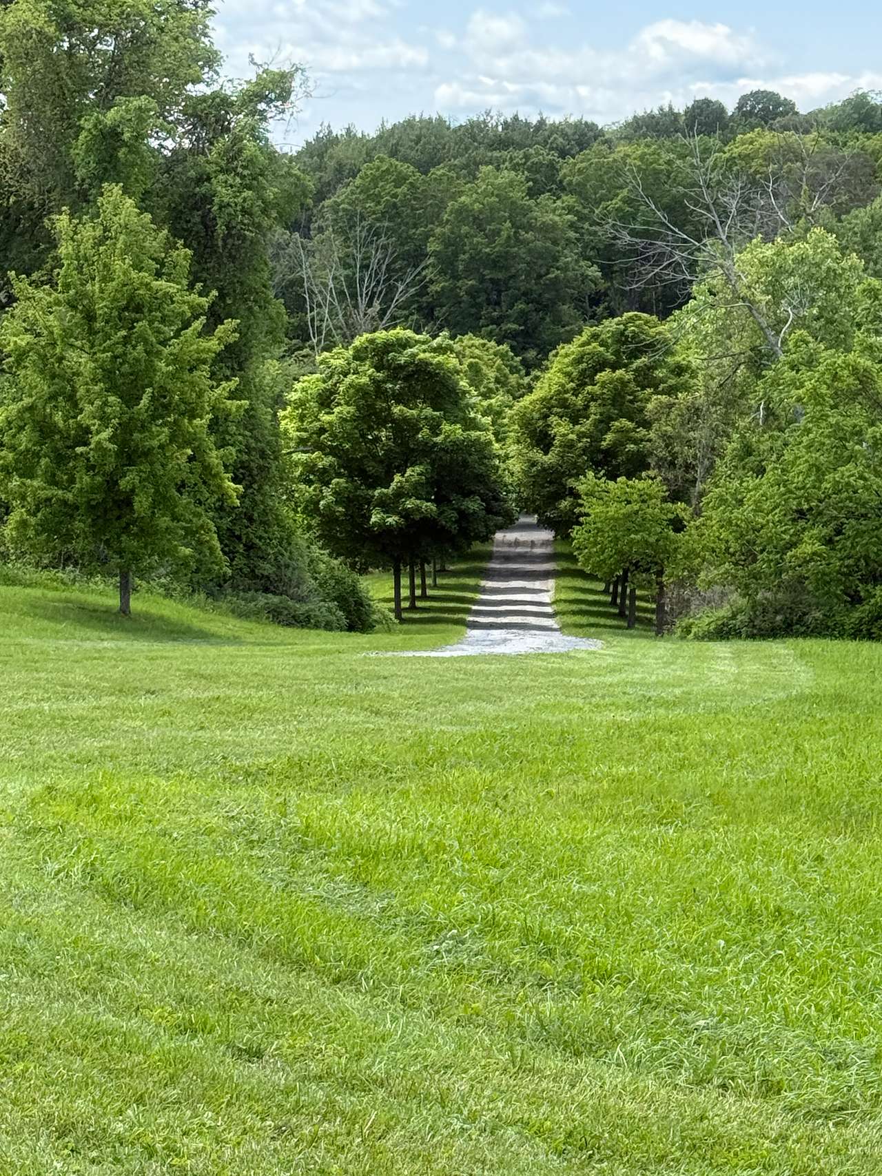 Hudson Valley Farm Escape