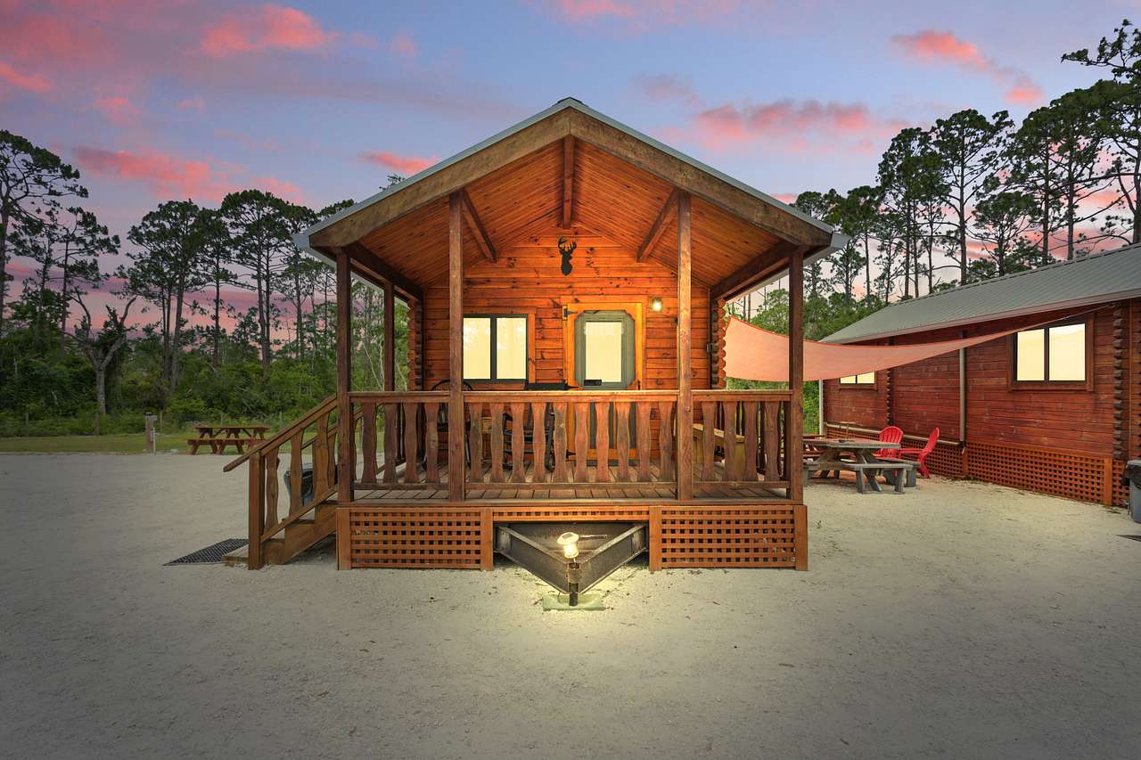 Cabins On The Corner - Steinhatchee