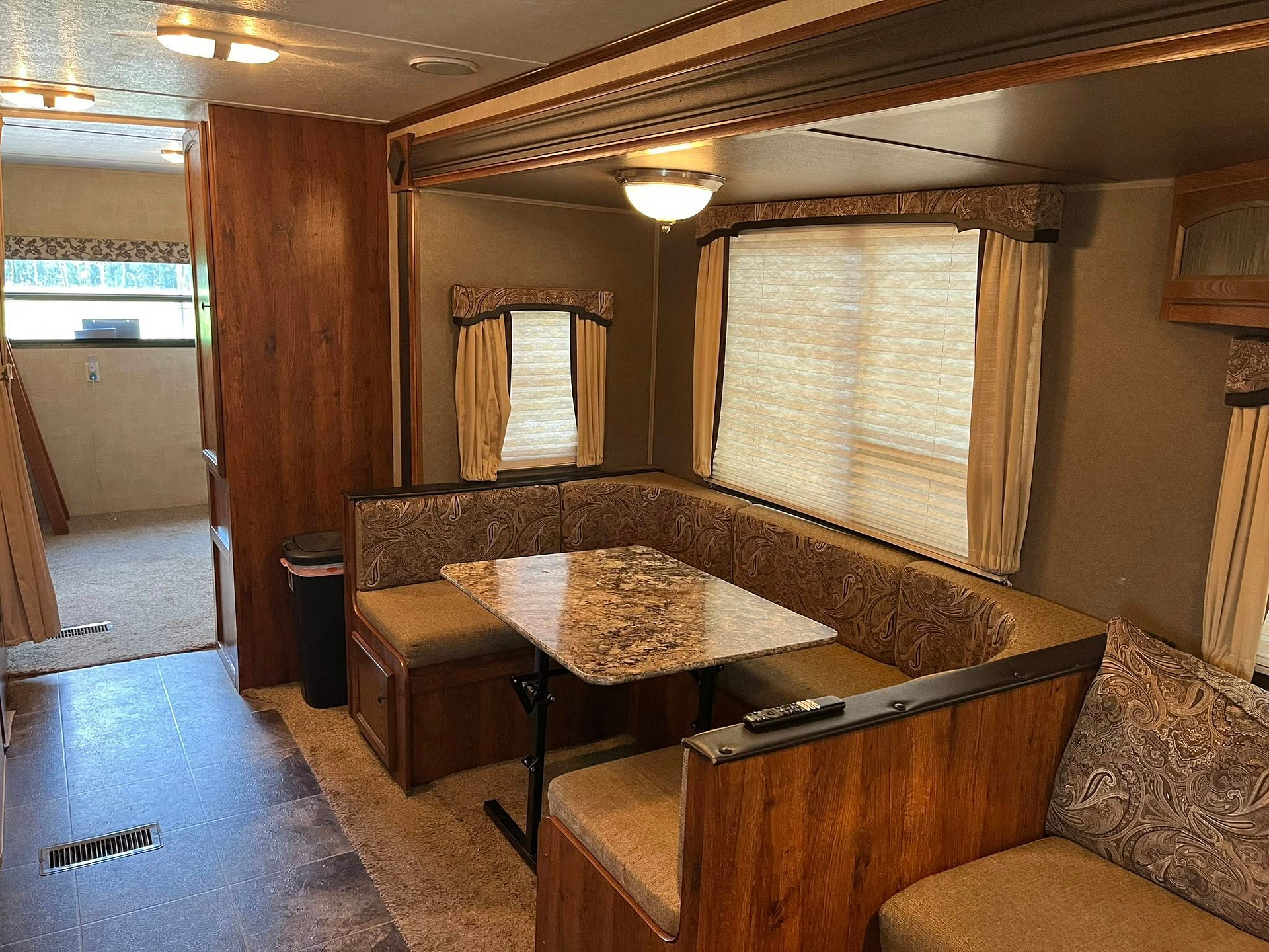 Weiss Lake Island Retreat