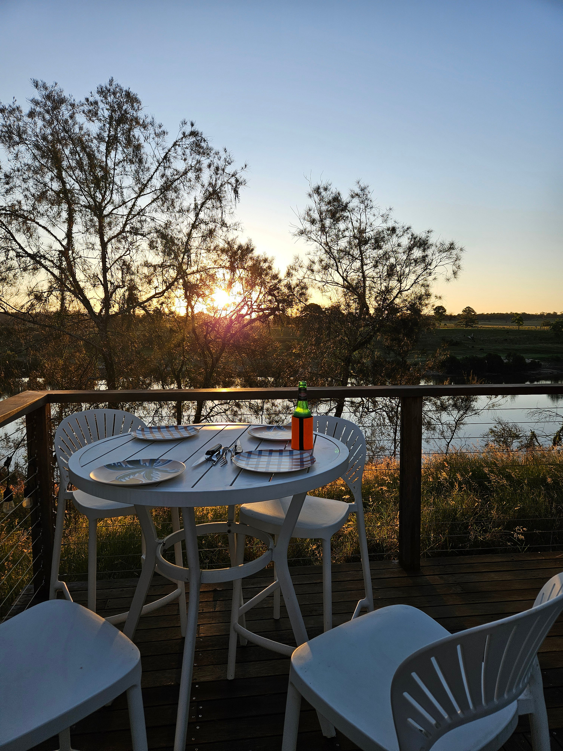 Clarence Riverview Lodge Glamping