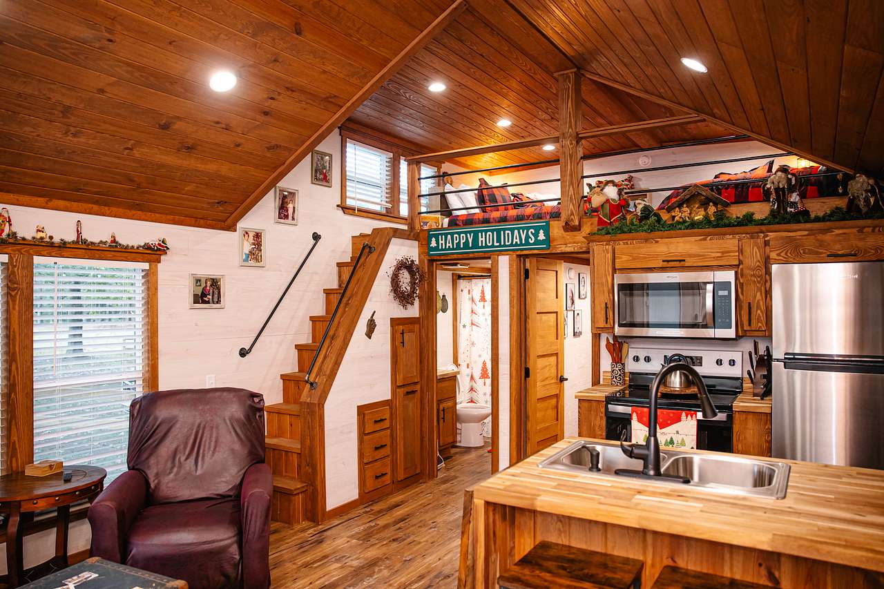Cabins At Wheelers
