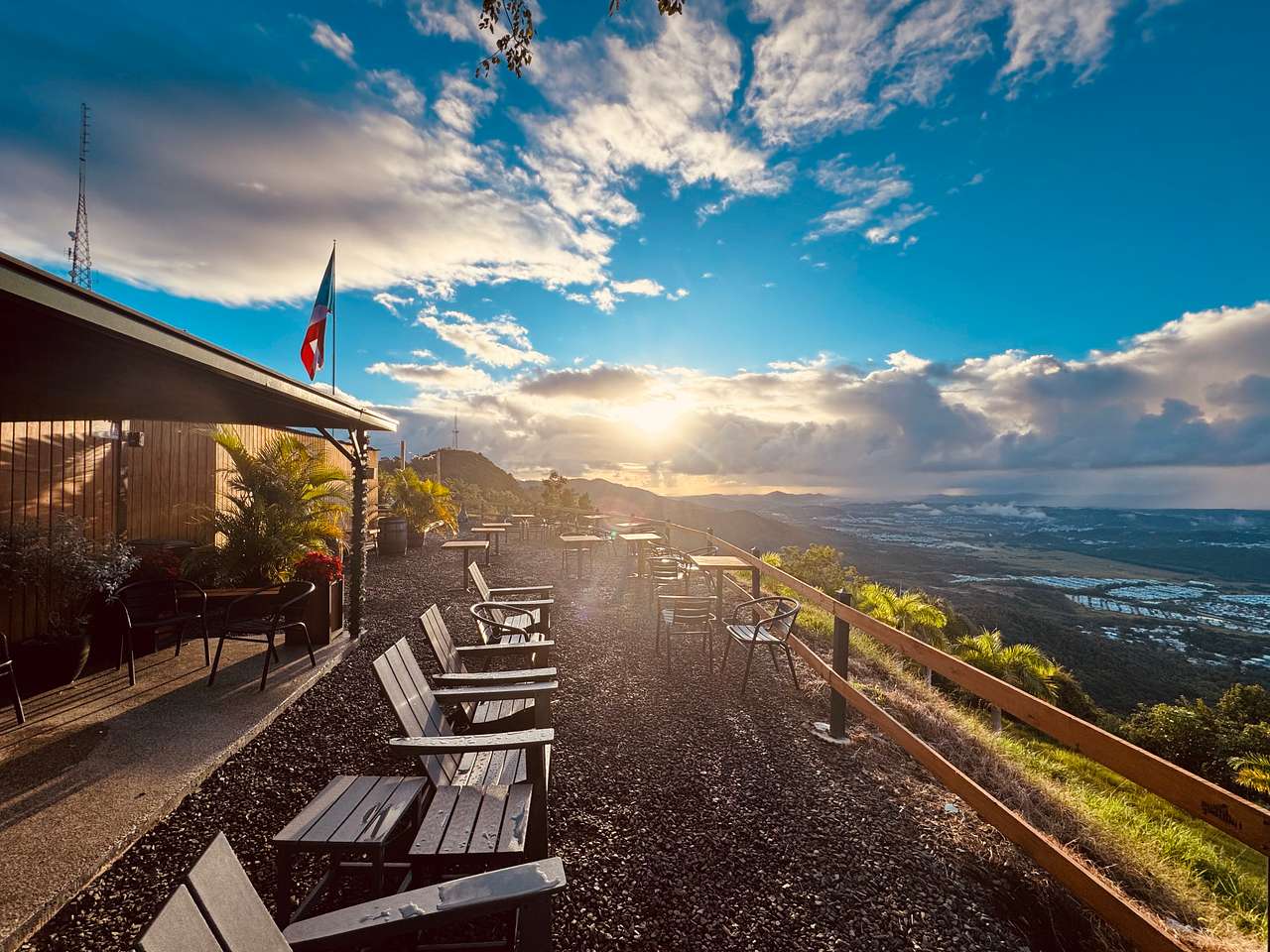 Area to enjoy the view.