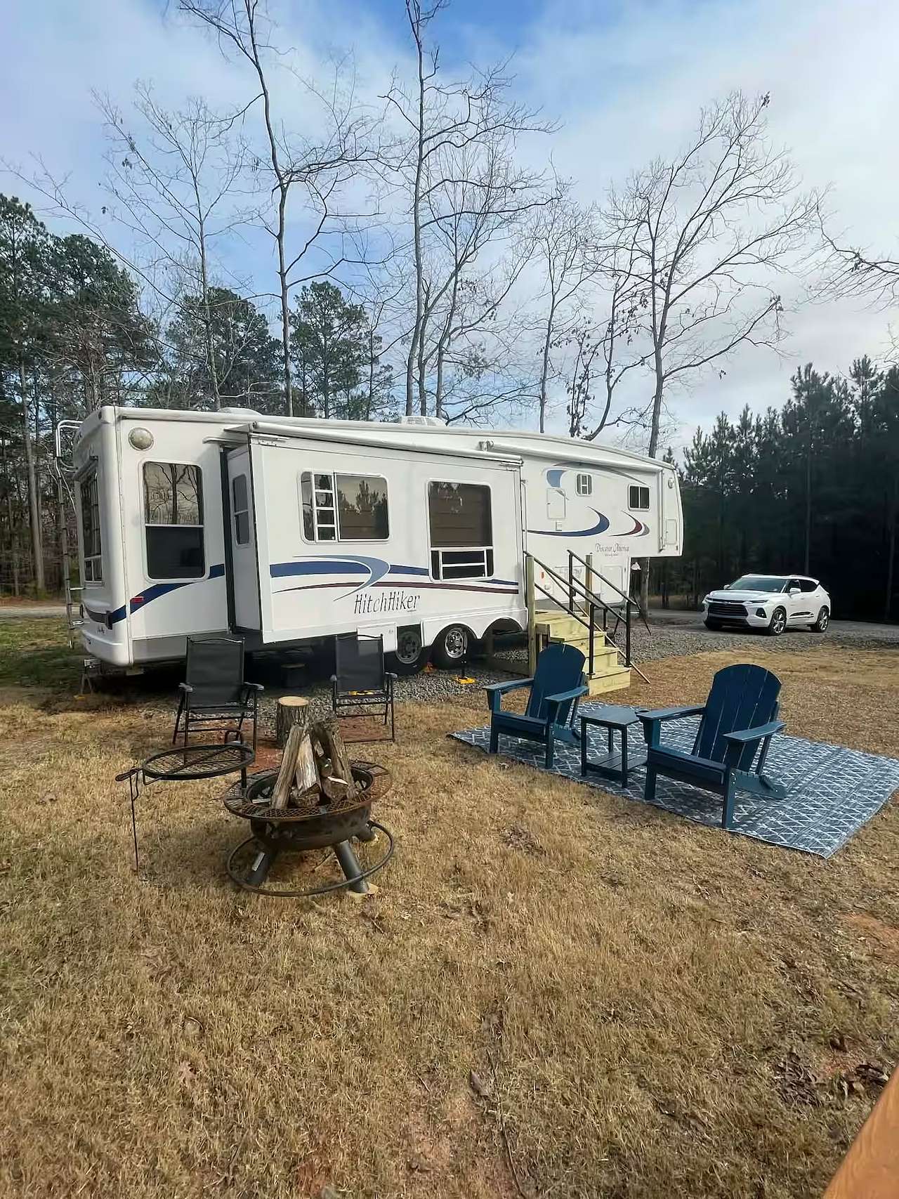 Spacious 33.5ft with 4 Slides