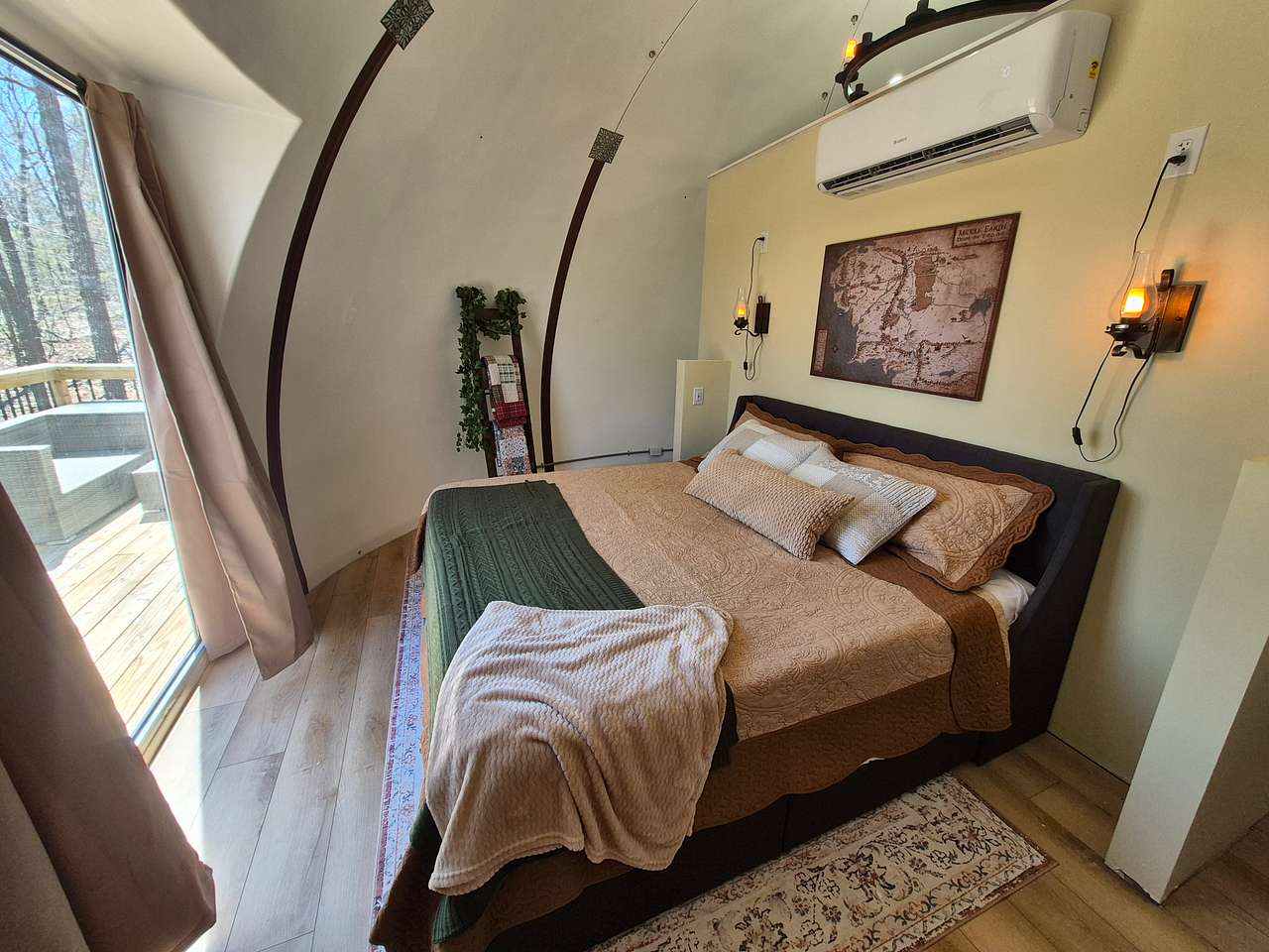 Bag End Retreat with view to the deck and outdoor seating