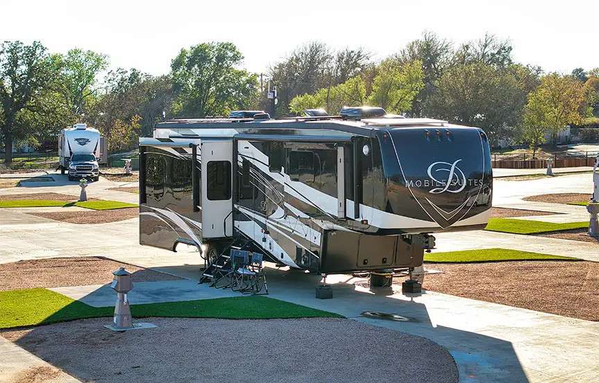Legacy Longhorn Ranch And RV Resort