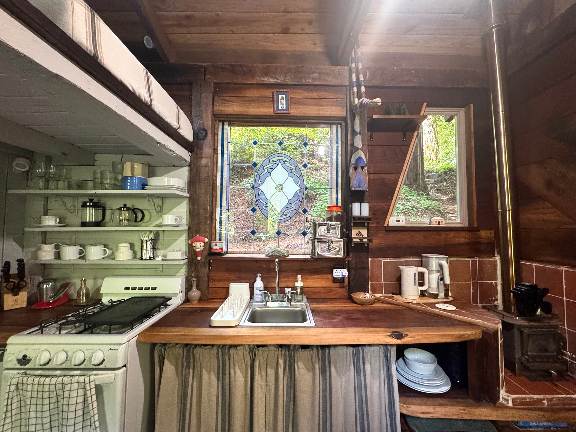 Leafy Lanes Tree House (“Fort”)