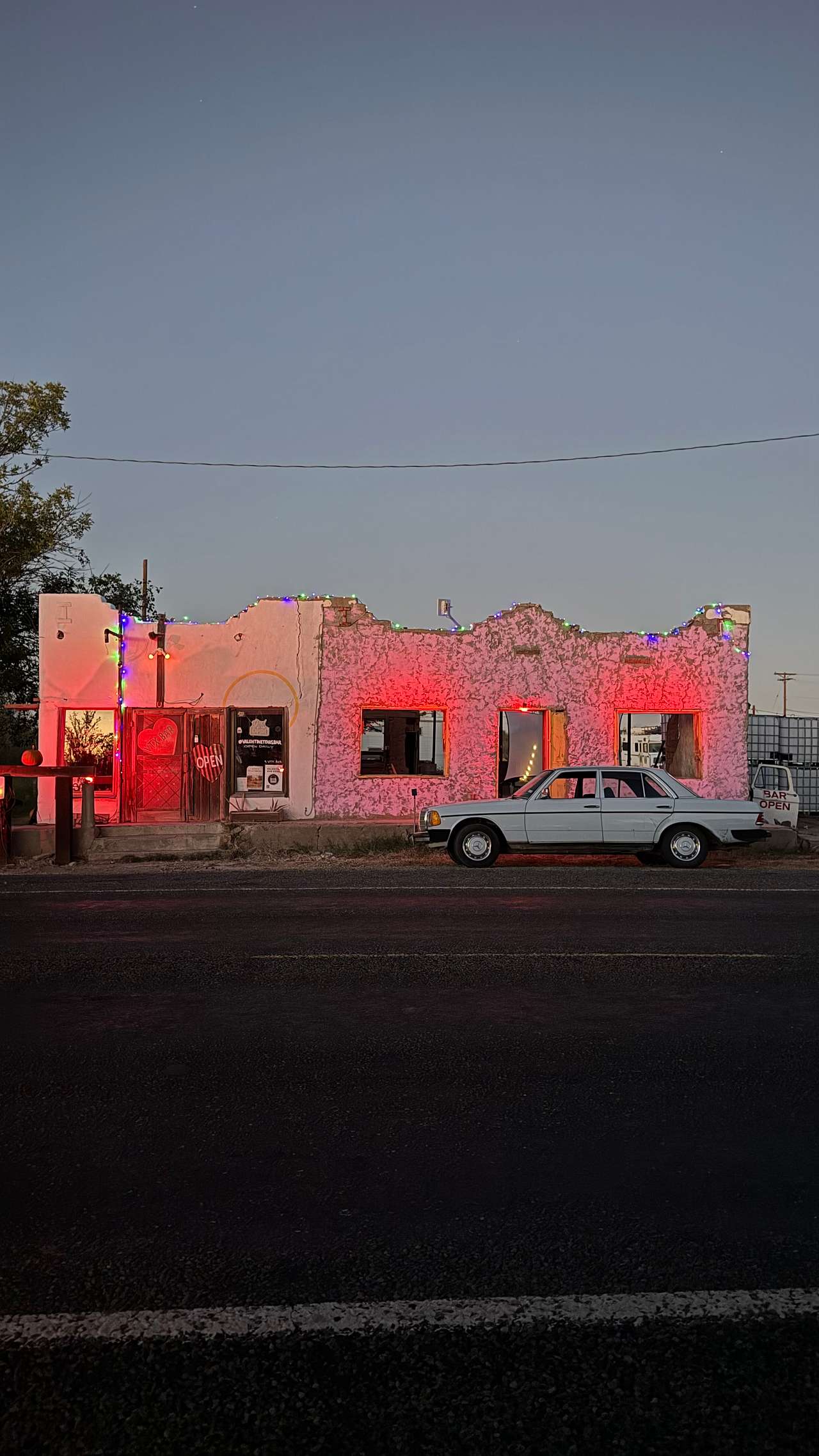 Valentine Texas Bar And Campground