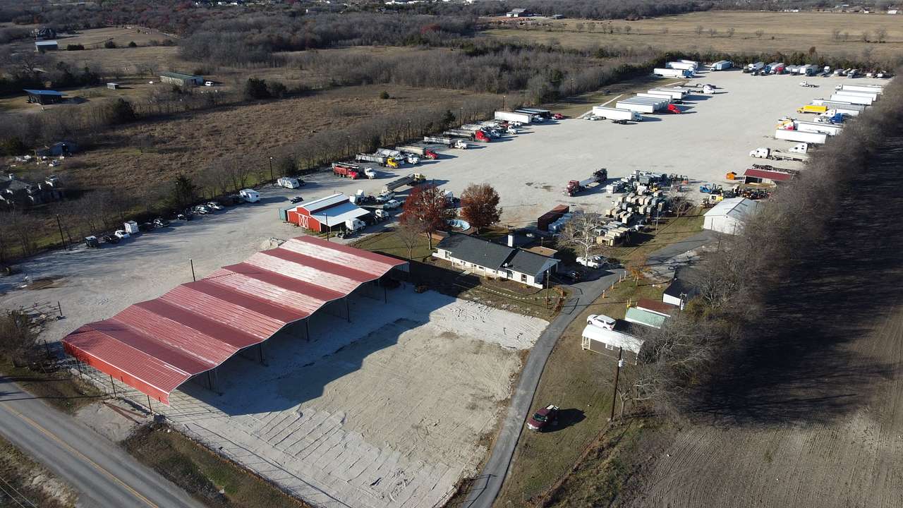 SQP Truck and RV Storage