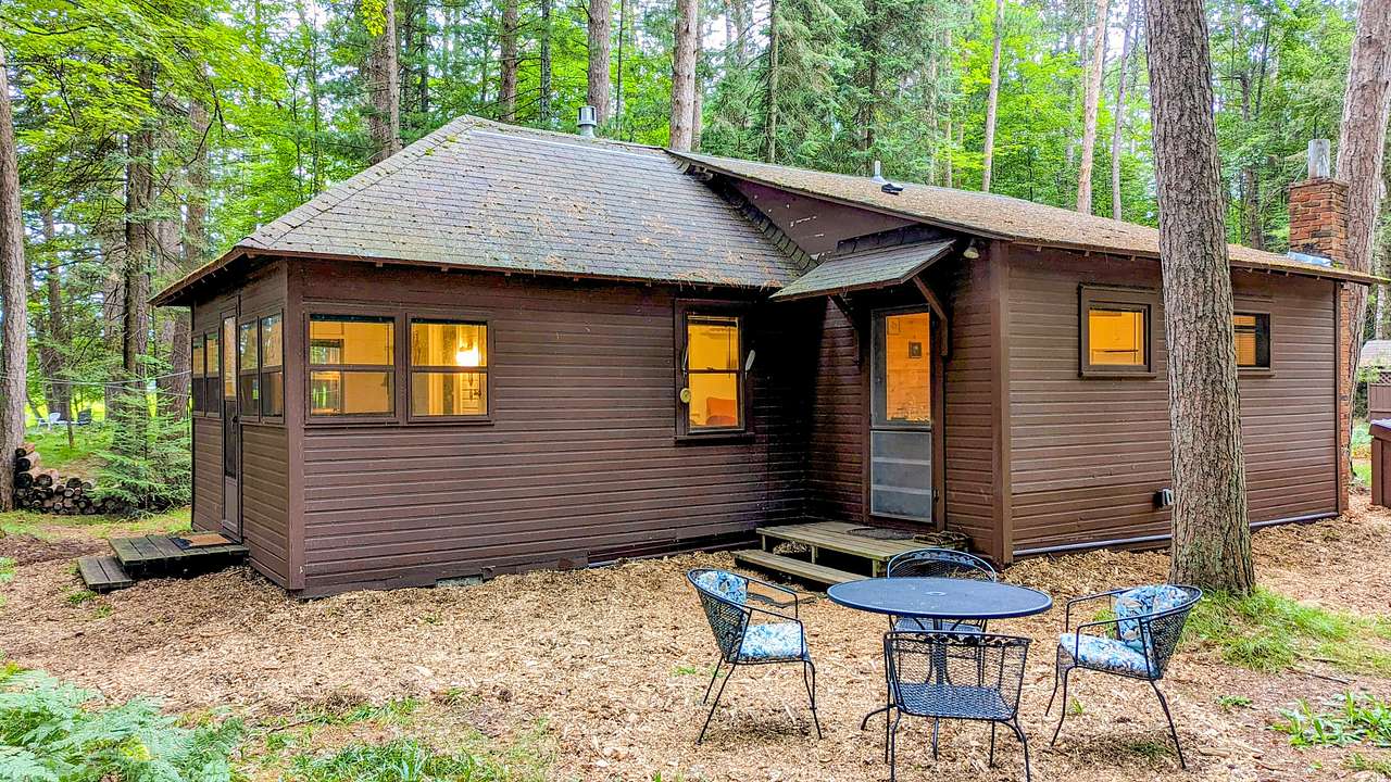 Fernwood Cabin