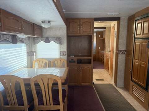 Camper Sleeps 4 access state land