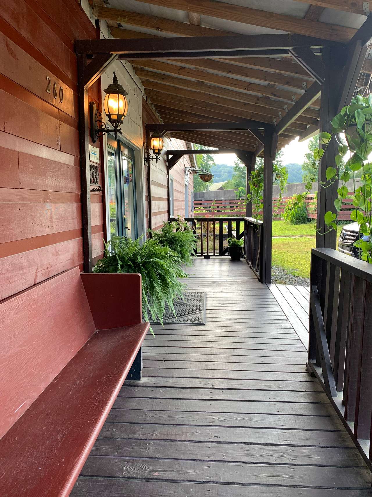 The RiverBarn Experience - Porch View