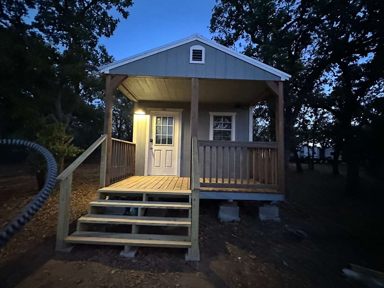 Tiny 🏡 Town at Lake 🎣 Eastland and RV 🚐 Park