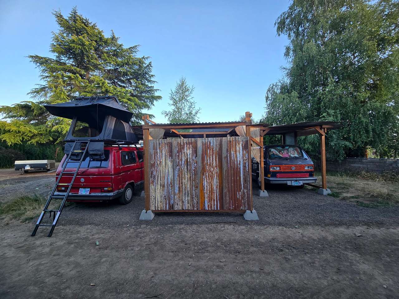 VW Vans, Soaking & Massage Stays at Happy Camping