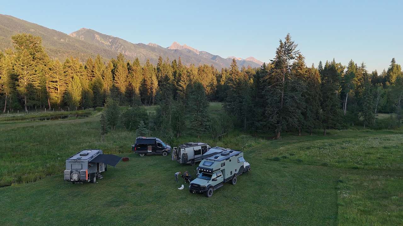 Private 10 acres in the country