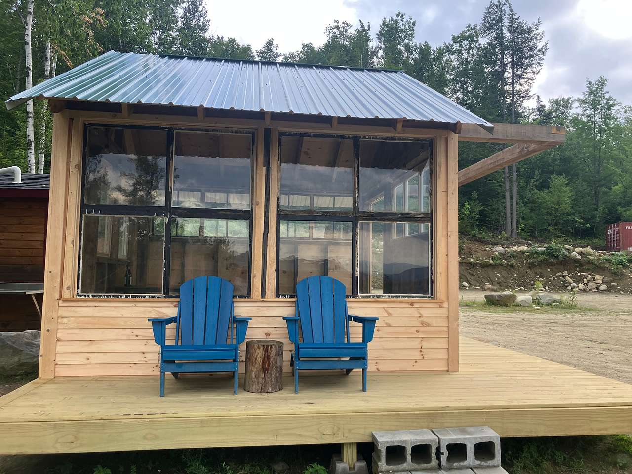 Bring Friends, Stay for the View!