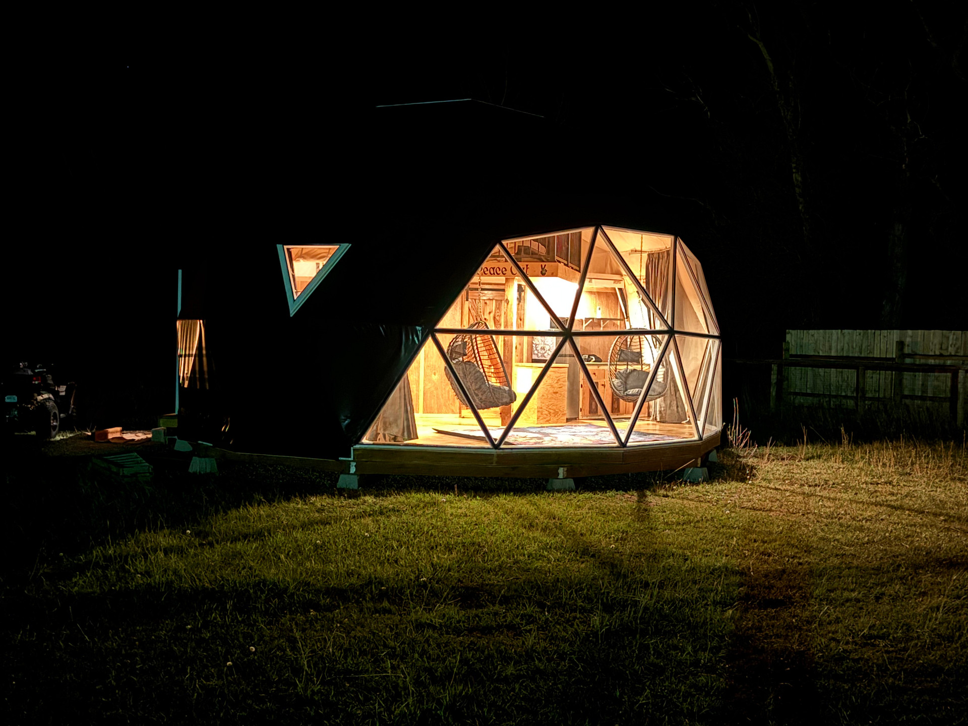 Geodesic Phoenix Dome Glamping- Luxury meets outdoorsy- Come Feel the Peace!!
