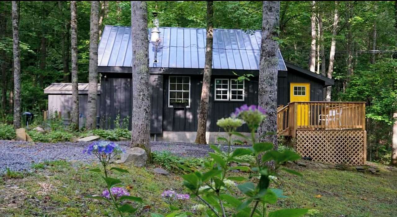 Yona's House