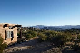 Clara Vista High Desert Retreat