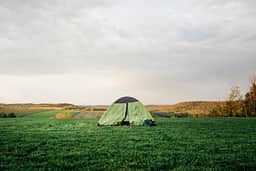 Set up your tent at site 4 for an amazing view into the valley.