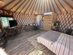 Cross Timbers Glamping Company