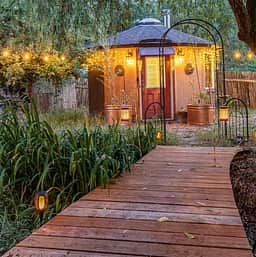 Relaxing Private Roundhouse
