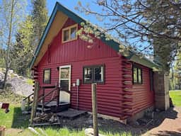 Deer Haven Lodge on Ten Sleep Creek
