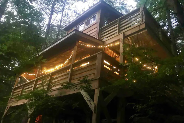 "We had such a great stay at this treehouse. It was exactly what we needed, peaceful, secluded, and fully immersed in nature."-Vincent March2026